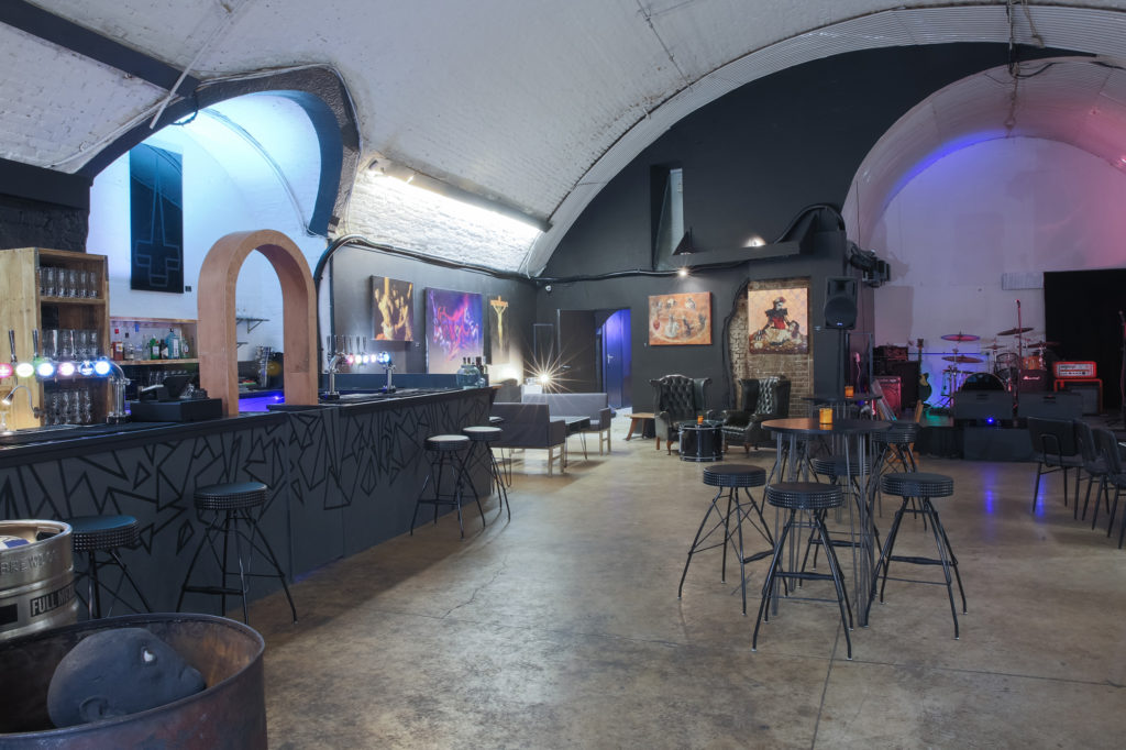 Underdog Gallery by Sam Mellish