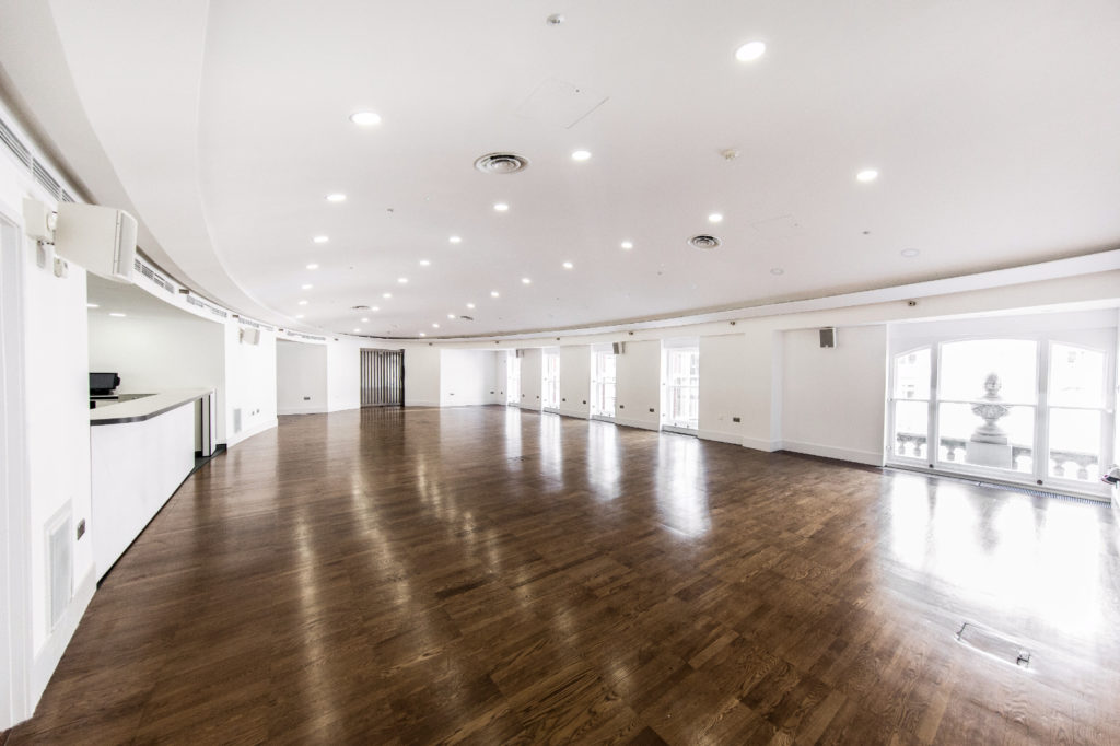 Canvas Knightsbridge